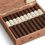 Image en avant pour “Headline Cigar: CAO Pilon Robusto Extra”